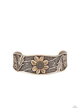 Paparazzi Jewelry Accessories - Daisy Paradise - Copper Bracelet - Vintage